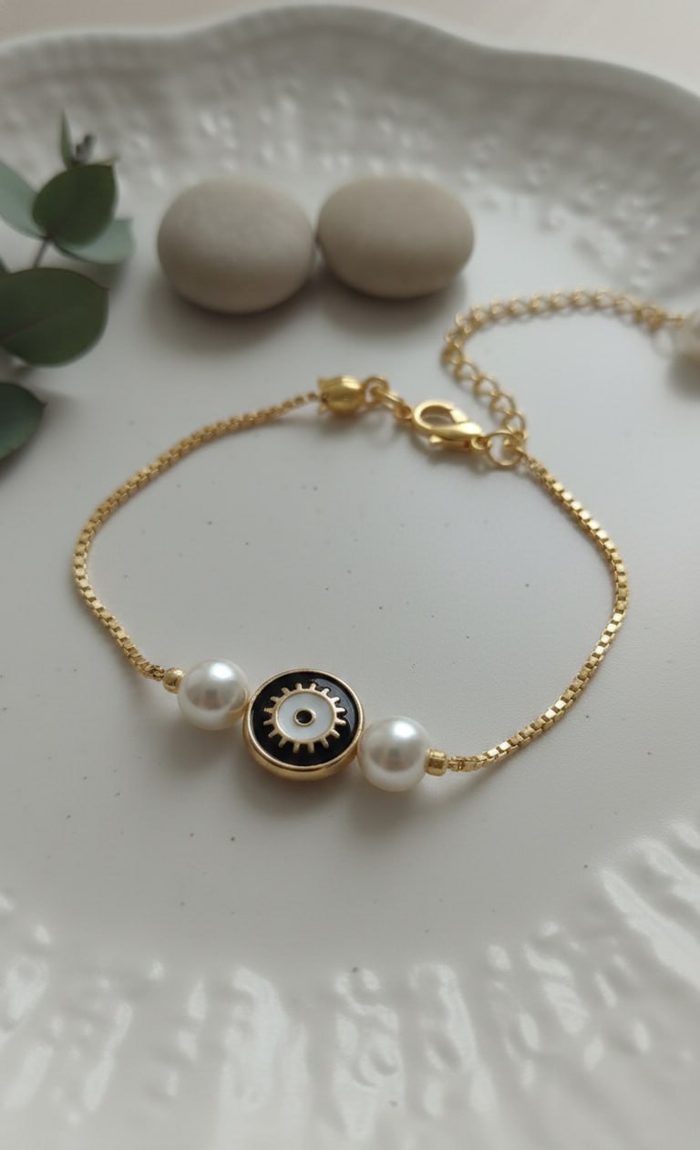 Guardian Pearl Evil Eye Bracelet [Limited Stock]